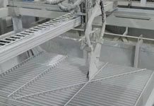 变压器散热片淋涂油漆施工的优势